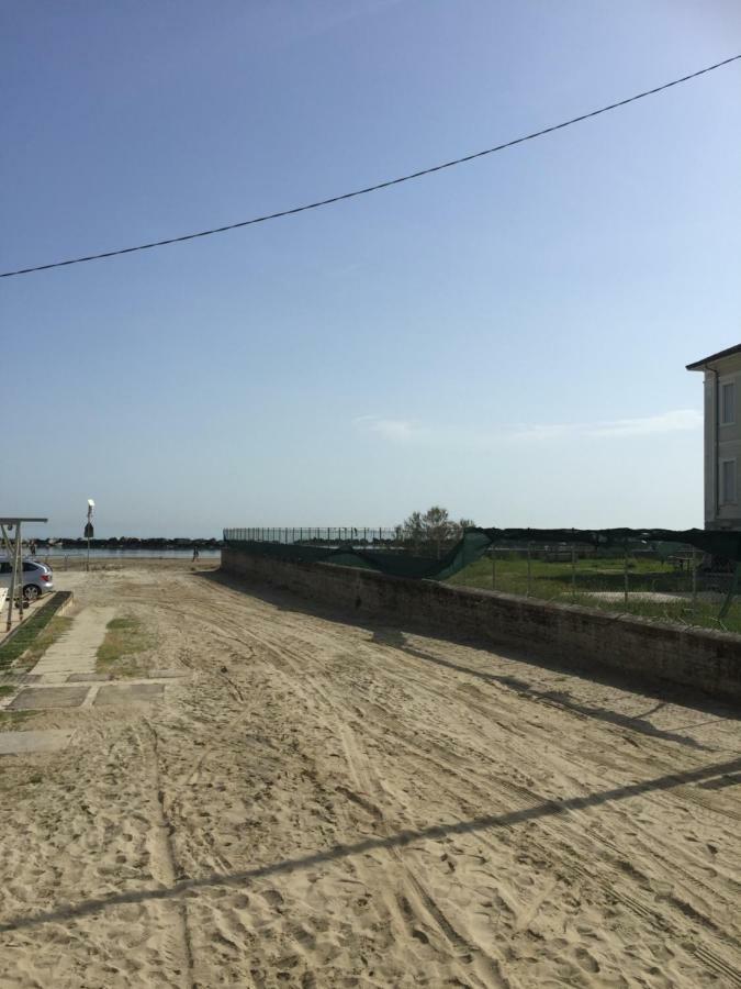 Il Rifugio Del Pescatore Apartamento Rimini Exterior foto